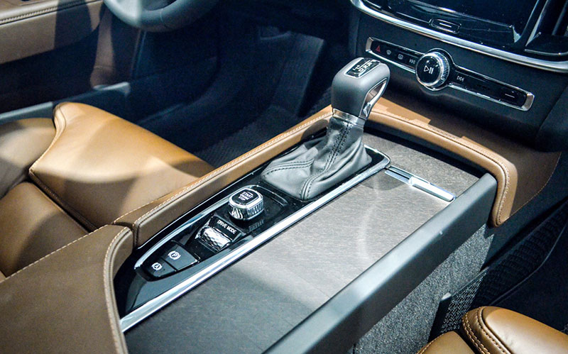 Volvo V90 Cross Country 2018 hàng độc tại Việt Nam